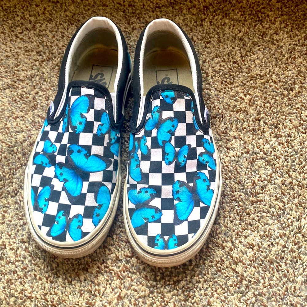 Blue butterfly vans size 6.0 in mens and 7.5 in womens